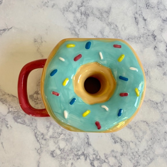 LDonut Mug - Picture 2 of 3